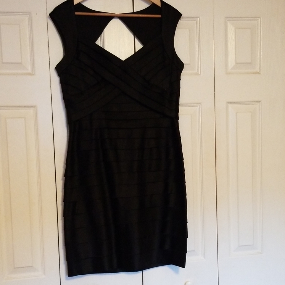 Jones New York black party dress